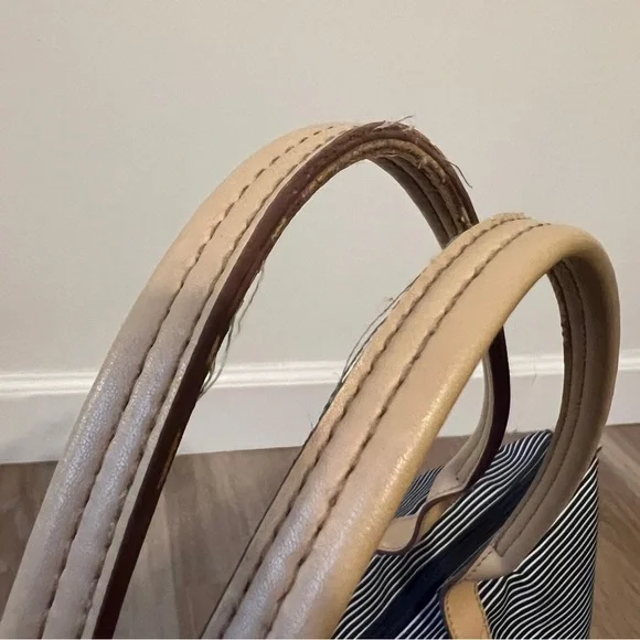 STELLA & DOT "How Does She Do It" Purse/ Tote Blue & White Stripe Adjustable - Picture 10 of 13